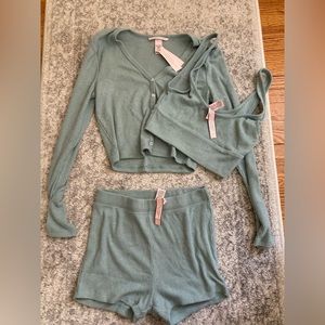 Victoria’s Secret Sleep Set